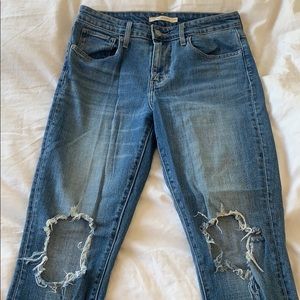 Levi’s distressed high rise skinny jeans